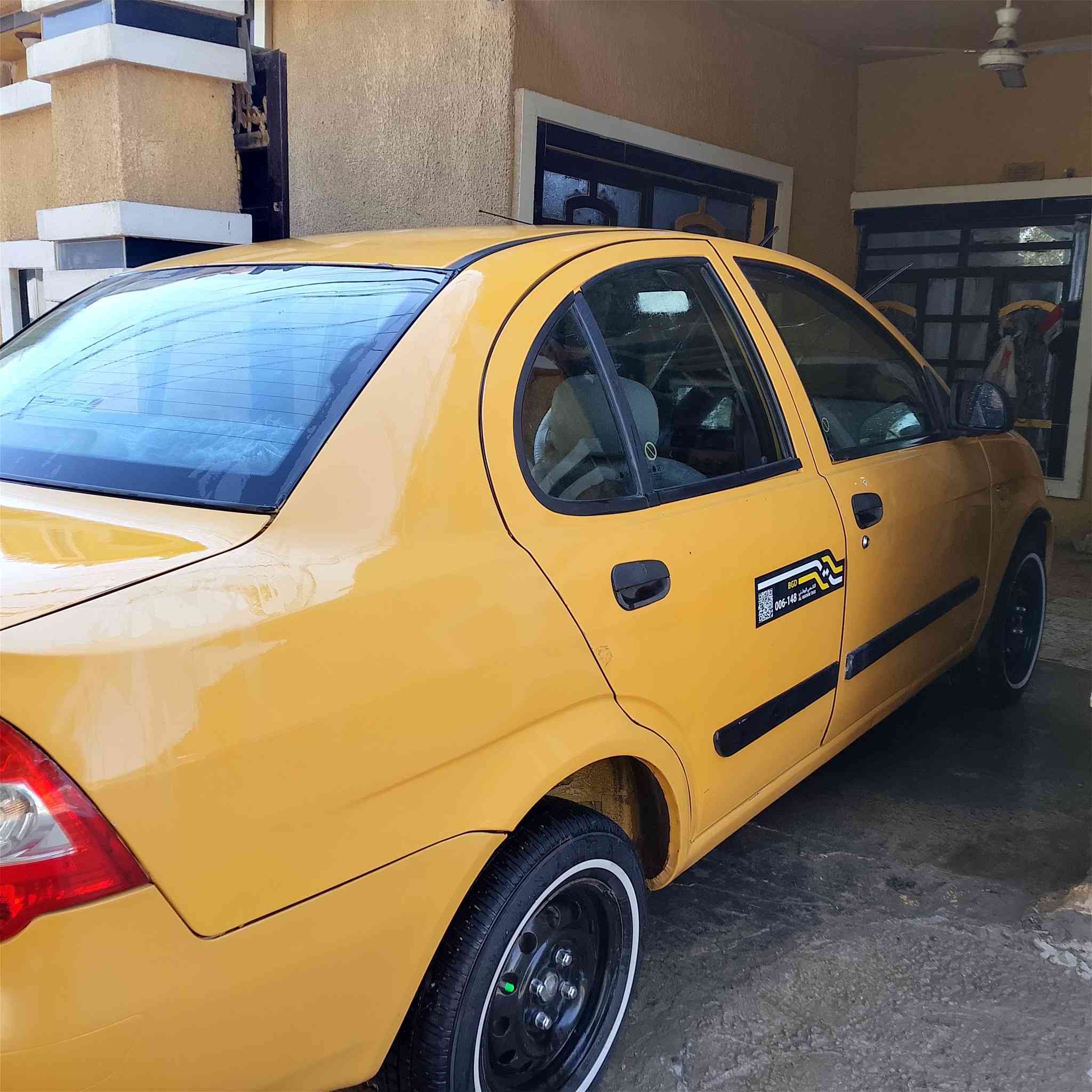 السلام عليكم طيبة للبيع
موديل 2016 مكينة جديدة كير تخم تاير خط. ابيع  سيارة ب اسمي مجددة لل٢٨ رقم انكليزي وخير من الله مكان بغداد 
سعر 35 بيها مجال بسيط
لتواصل ***********
