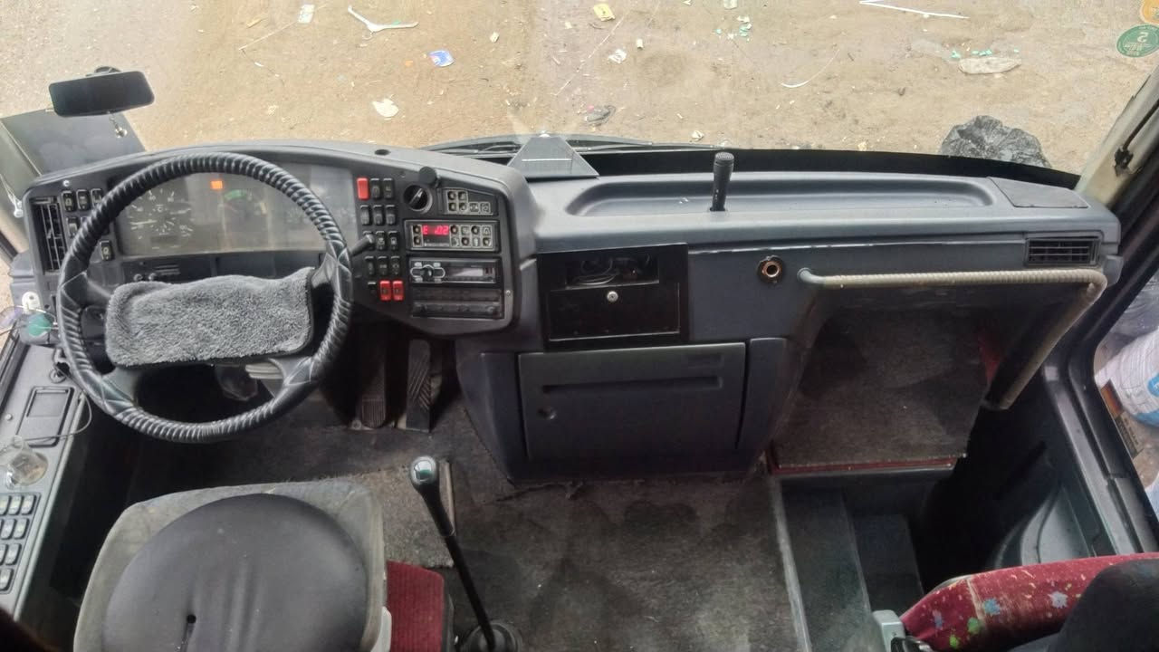 للبيع مكان سياره ناصرية جاهزة من كلشي ***********

