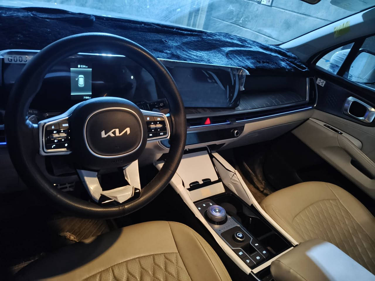 السلام عليكم سورنتو للبيع 2025 خليجي 6سلندر 7راكب
 مواصفات الشركه الدوليه 
خاضعه لضمان 5سنوات الشركه الدولية 
جديده سياره مكفوله  سعر 343بيها مجال قليل حق الجيه رقم بغداد تحويل مباشر باسمي ماشيه(7) الف ما متعوبه مكانها ذي قار قضاء الرفاعي
 للاستفسار واتس اب  ***********
