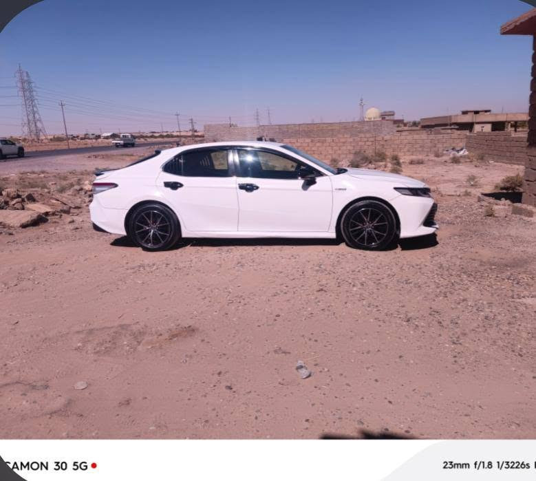 ‏
‏السلام عليكم كامري 2018 معلايه 2022 تكسي دبي صبغ حزام هايبرد كير محرك شرط صدر جديد تواير جدد تبريد ثلج السياره جاهزه ماتحتاج مصرف الشرعي من الزاب شرط التحويل السعر 130 وبي مجال للأتصال ***********
