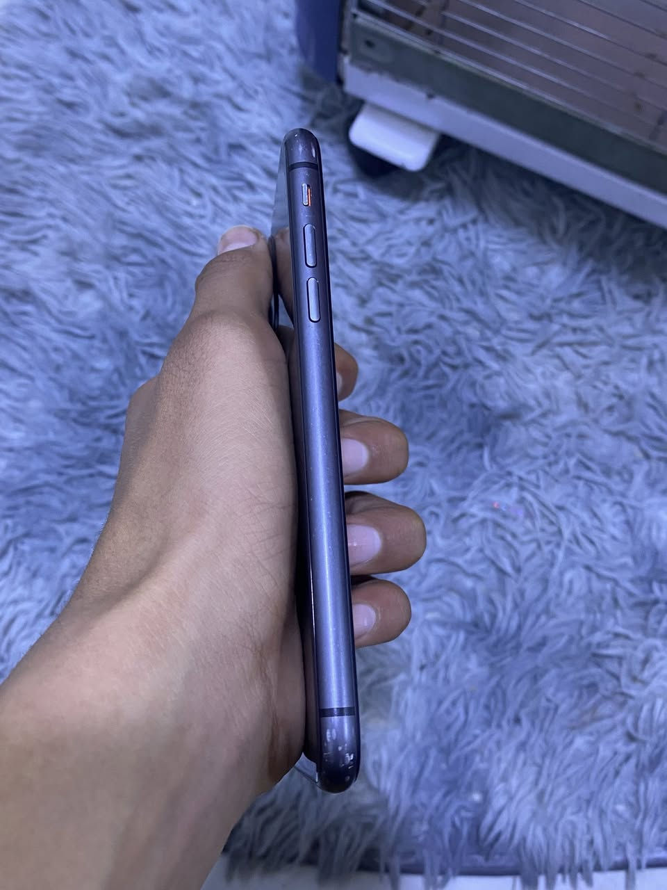 سلام عليكم ايفون 11 عادي للبيع
بطارية 100 مستبدلة 🔋 
مبدل شاشة 3 خيارات🪛 
فيس ايدي متوقف
ذاكرة 128
نموذج A
مراوس فقط
مكاني ديالى بعقوبة
***********
