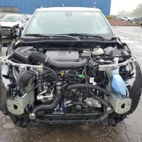 بلايزر 2023  سرقه السياره في بغداد مدفوع كمرك تايرات + ويل مشدوده فقط ...