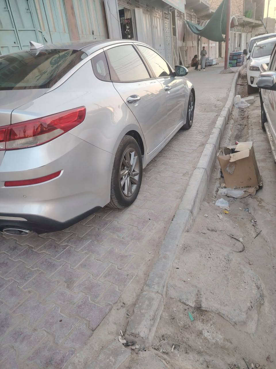 السلام عليكم
كيا اوبتيما 2020 أمريكي 2400 معوقين باقي 10اشهر تصير حرة المالك يمي وعندي وكاله عامة بسمي حادث جاملغ وبنيد الحادث مرفق بالصور محرك كير شرط الشرط رادار اربع جهات مانع انزلاق توقف ذاتي تنبية قيادة تحكم جهتين اشاير بلمري  شاشة دمام السياره خير من الله تخم تاير حدادية تبريد تدفئه لايت زنون 
جاهزة للاخير الله شاهد واحلى من الصور ب130 وبيها مجال قليل كلش 
مكاني الديوانية البدير 
***********
