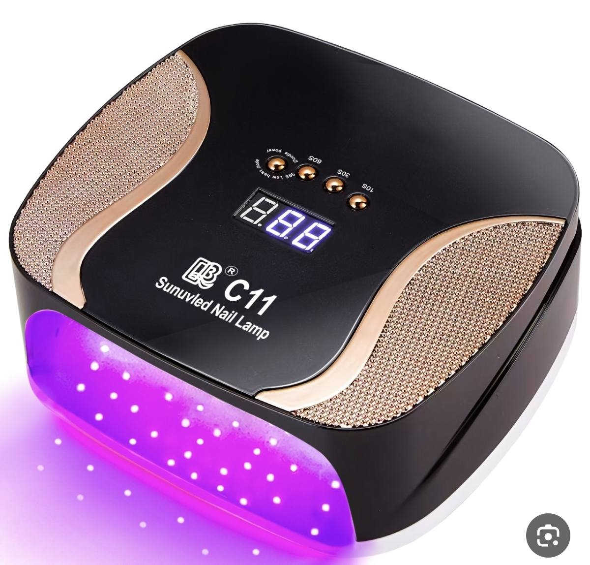 جهاز تجفيف الأظافر الاحترافي Sunuv C11 (جديد)
ا
للبيع جهاز Sunuv Nail Lamp C11 المزدوج بتقنية LED/UV لتجفيف وتثبيت جميع أنواع طلاء الأظافر الجل والأكريليك بسرعة وكفاءة عالية، مما يمنحكِ تجربة صالون احترافية في المنزل. الجهاز جديد تماماً ومعبأ في علبته الأصلية مع المحول الكهربائي الخاص به ودليل الاستخدام. [1, 2]

✨ مميزات الجهاز:

تقنية مزدوجة 2-in-1: يدمج بين أشعة UV و LED لضمان تجفيف سريع وآمن لجميع أنواع الجل.

شاشة رقمية ذكية: تعرض الوقت بوضوح لمعرفة مدة التجفيف بدقة.

مؤقت ذكي متعدد المستويات: يحتوي على أزرار لضبط الوقت لتناسب مختلف أنواع الطلاء.

مستشعر تلقائي (Auto Sensor): يعمل الجهاز تلقائياً بمجرد إدخال اليد وينطفئ عند إخراجها.

توزيع مثالي للإضاءة: تصميم مريح يغطي كامل اليد لضمان جفاف متساوٍ ومنع وجود مناطق ميتة


**إذا كنت صاحب هذا الإعلان وتريد حذفه لأي سبب، رجاءا أرسل رسالة إلى الدعم الفني**