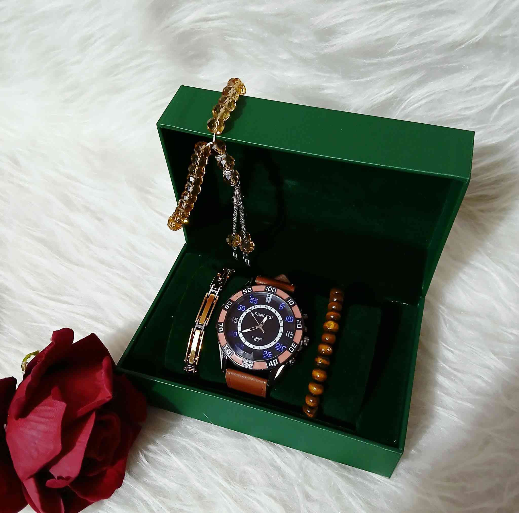 هدايا عيد الحب🎁 نساء و رجالي
اجمل الهدايا وارخص الاسعار😌🌸 
خلي هديتكم مميزة بس من عنا
  #تنسيق_بوكسات_هدايا
بمناسبة الفلانتين ❤ بنقدملكم تشكيلة من بوكسات هدايا عيد الحب بأسعار مناسبة
____________________________
يوجد خدمه توصيل جميع محافظات  العراق 
للحجز او الاستفسار يرجى مراسله الصفحه أو الاتصال على الرقم التالي:😚👑
***********
علما ان خدمه التوصيل متوفره داخل الفلوجه واطرافها ومحافظات
