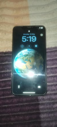 آيفون XS ماكس ٦٤ • شاشة مبدلة • بطارية ١٠٠٪