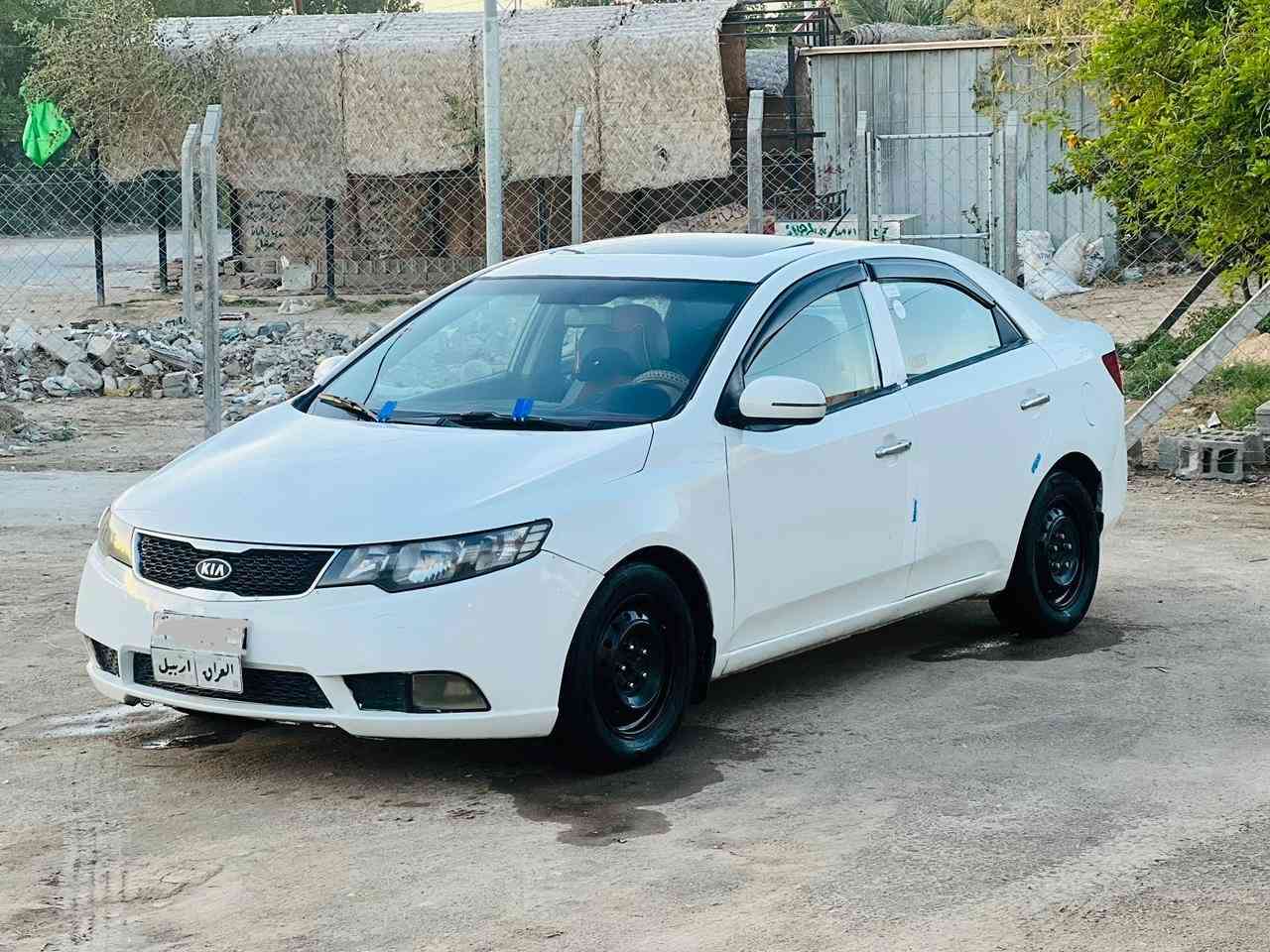 السعر ((69))
الاتصال ***********
سيراتو موديل 2012 خليجي رقم اربيل وكاله او تحويل حاظر
فول مواصفات 1ع1

سياره صبغ عام
شواصي ولغود وحوض كفاله

مكينه وكير وحداديه جدد تخم تاير كهربائيات كله شغاله تبريد ثلج سياره مال جناي وترايه كلش حلو برغي ماعايزه
مكان سياره نجف
