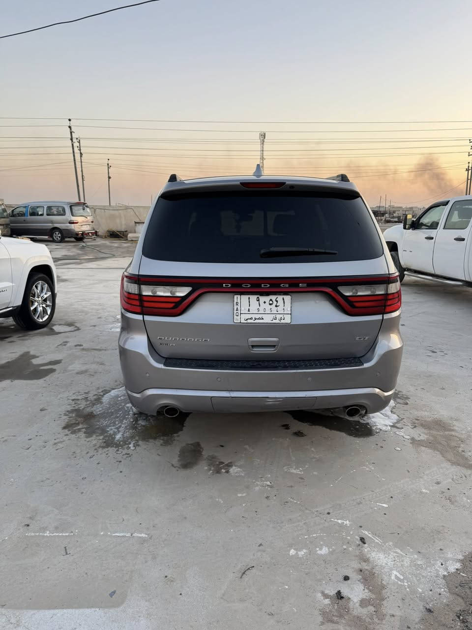 دورنكو 2017 Gt اصل رقم ذي قار تحويل ثاني يوم
مواصفات فول عدا الفتحه بيها جاملغ خلفي وباب خلفي تصليح وصبغ بدون دواخل ولاايرباك 
سعر215 
***********
