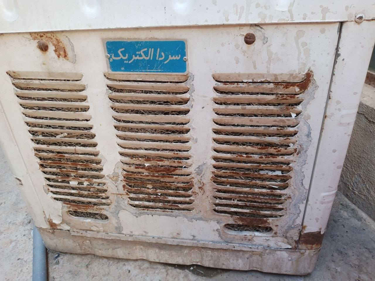 مبردةشغالة حجم صغير 
السعر 35 وبيها مجال


**إذا كنت صاحب هذا الإعلان وتريد حذفه لأي سبب، رجاءا أرسل رسالة إلى الدعم الفني**