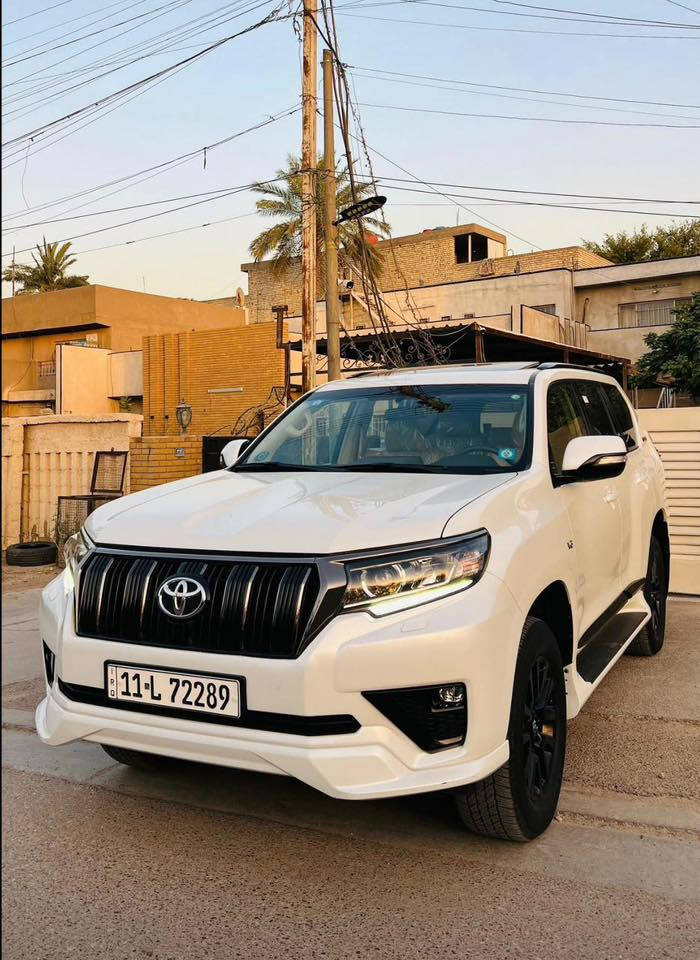 سلام عليكم 
برادو موديل 2022vx
ماشيه 40
6سلندر 
رقم بغداد مكان السياره بغداد
ملاحضه :بصيطه
الهاتف ***********
