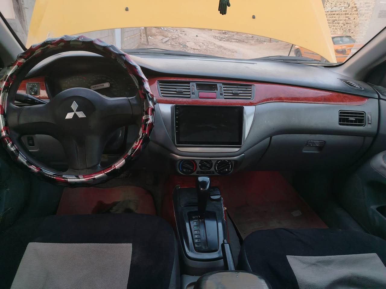 لانسر 2008 رقم قادسية جديد كير اوتوا مكينة 1500 قبق اسود تبريد تدفئه شغال حداديه نظيفه مكاني ديوانية السعر 60 وبيها مجال للاتصال ***********
جاملغ خلفي بي معجون وصبغ والبنيد اربع اصابع بي صبغ
