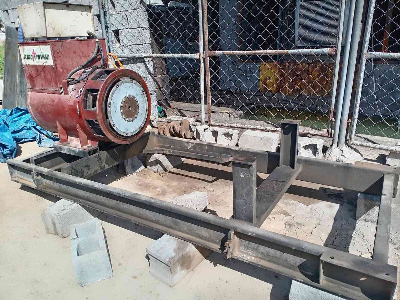 راس توليد ٣٥٠ كيفي انكليزي بلادي برغي ما مفتوح بي مع برودكشن حمايه مع شاصي مع قاطع دورة للبيع ب ٣٧ ورقه ***********
