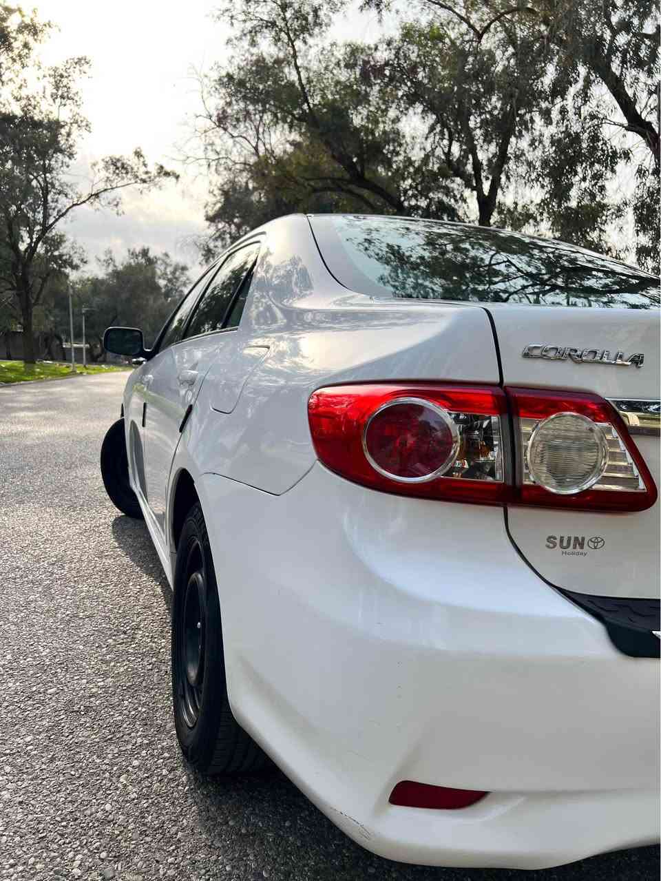 كورلا ٢٠١٣ امريكي السعر ١٣٩ وبيها مجال بدون صبغ  بيها بنيد مبدل بلادي مع دواخل شي بسيط وحواف الجاملغات الأمامية بيها بارد بسيط  السيارة جاهزة وبيها بطاقة بنزين مكاني كركوك  *********** كركوك, العراق
