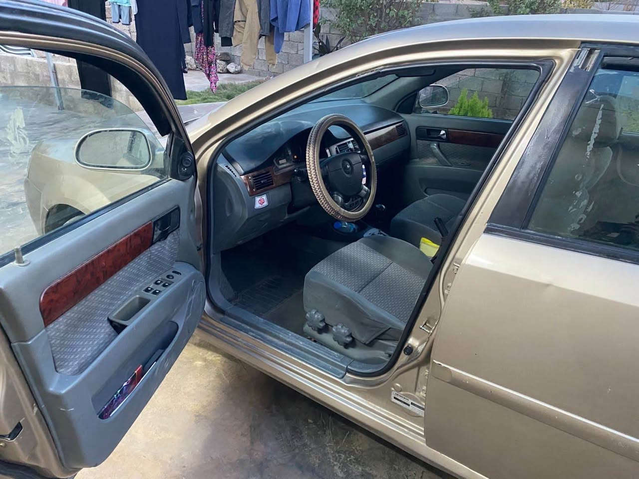 شوفرليت وبترا موديل 2008 گير مكينه ب شه رت گير توماتيك عام به خ بو جواني به بي دعم بري به شه رت منفيس تصدير ب شه رت  سعر 45 مجال رقم تلفون *********** دهوك, العراق
