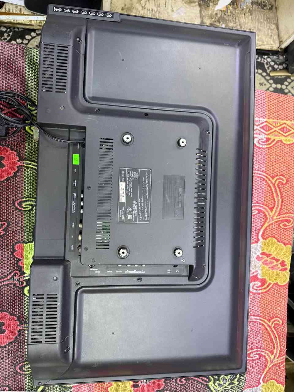 تلفزيون سونيك حجم 32 بدون نت سعر 65 الف 
*********** علي كركوك, العراق
