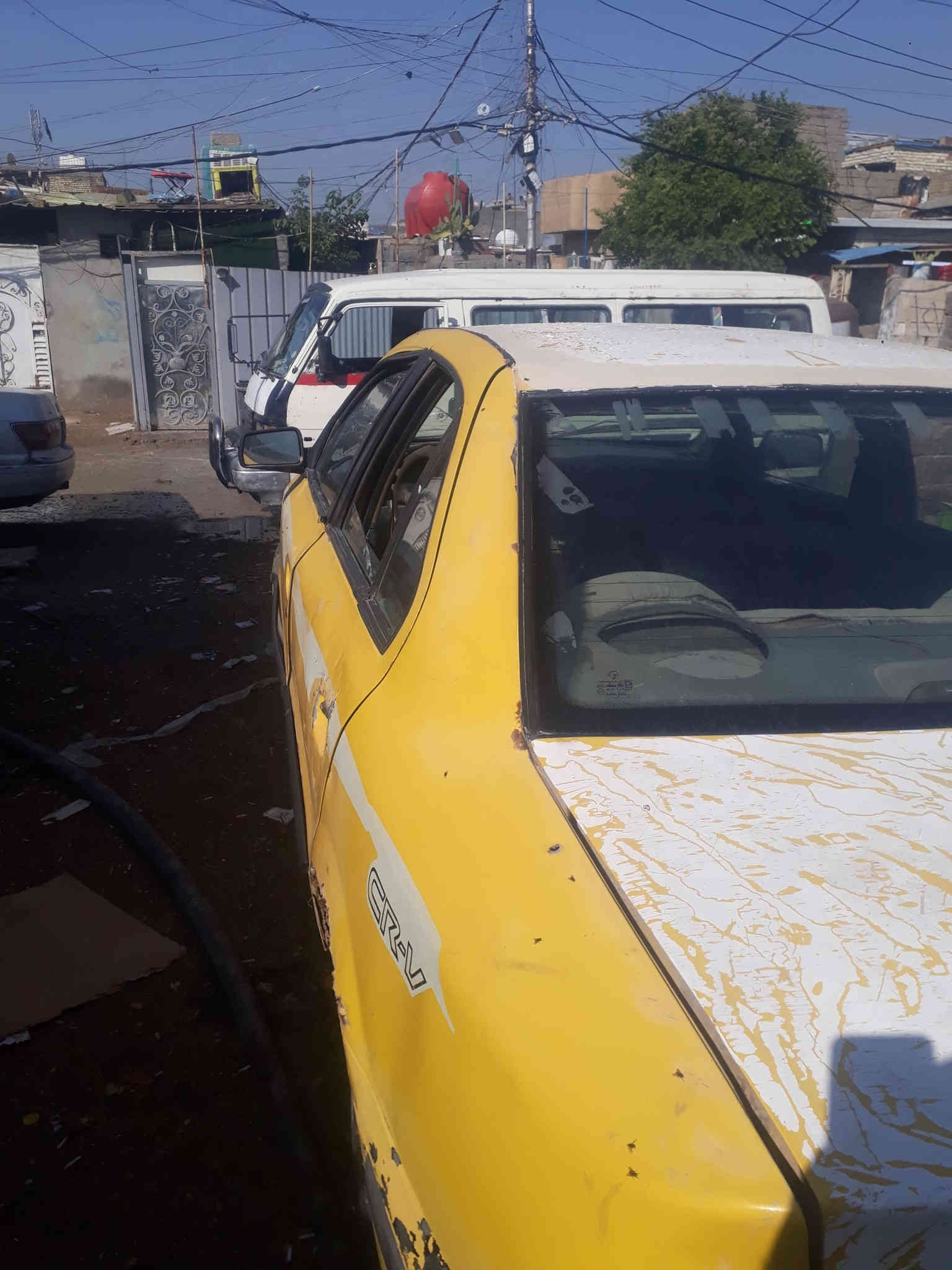 سلام عليكم سمنت موديل ٢٠١٠ رقم الاماني بصره بدون محرك كير موجود تخم تاير سنوية عظم عاج مطلوبة هيئه ١٢٠ الف ومرور ١٢٠ وراعيه بالبصره زبير القديمه يريد تحويل وضاع رقمة مني السعرة ٣اوراق قفل العنوان بغداد بلديات رقم الهاتف ***********
