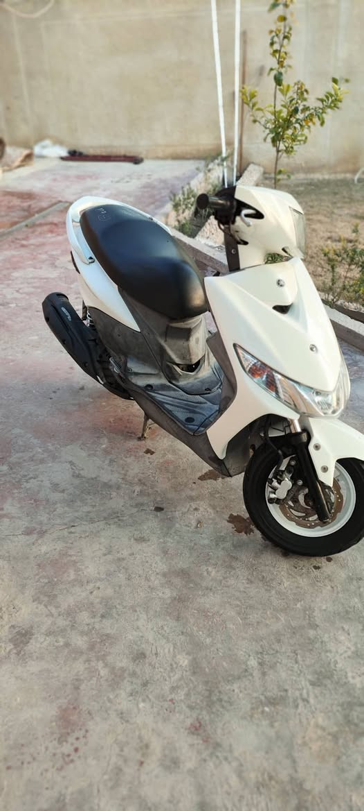 السلام عليكم جيتي ار حديث موديل 17 كفاله مكاني الحريه الدولعي الهاتف ***********
