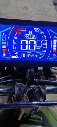 سولنك • ٢٠٠ • ٢٠٢٥