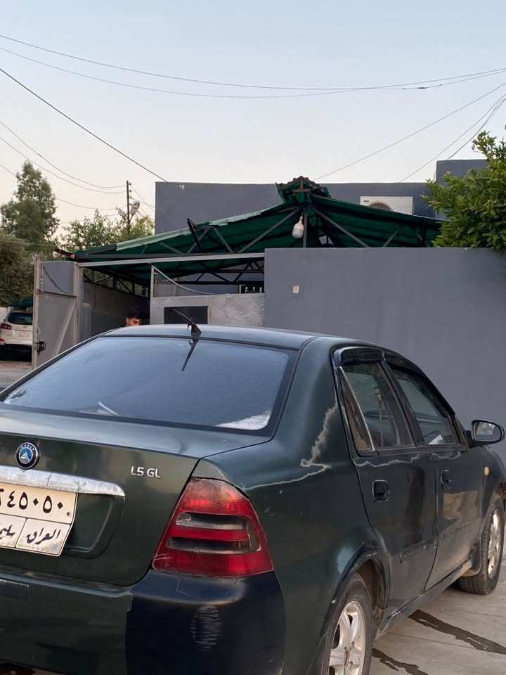 سيكي 2009
رقم سليمانيه لون زيتوني گير محرك شرط وكاله تحويل شرط صاحبها بالموصل طخت امامي خلفي جديد تايرات جديد السياره مامصبوغ بس بيها تقحيل كما موضح بالصوره سعر السياره 23 ومجال 
***********

