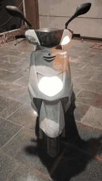 دراجه سكنس صارله 6اشهر طالعه من الحاويه كله شغال مامفتوح بيه برغي فول نضافه مثل ماموضه بل فيديو مكينه ناعمه السعر المطلوب 850وبيه مجال حك الجيه العنوان البصرة قضاء المدينه الهوير ***********
