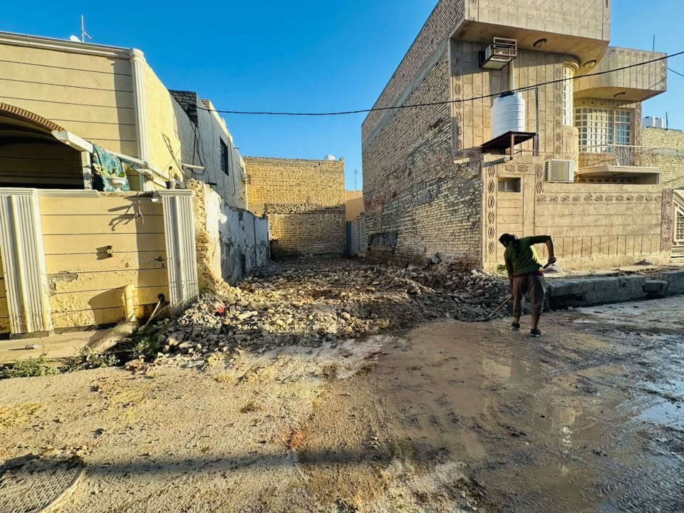 قطعة ارض للبيع قرب السوگ المسگوف
مساحة ١٢٠ متر
واجهة ٦ متر
النزال  ٢٠ متر
موقع سكني وتجاري 
الرقم للاستفسار ***********
