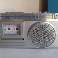 راديو ومسجل • JVC • صنع سنغافورة