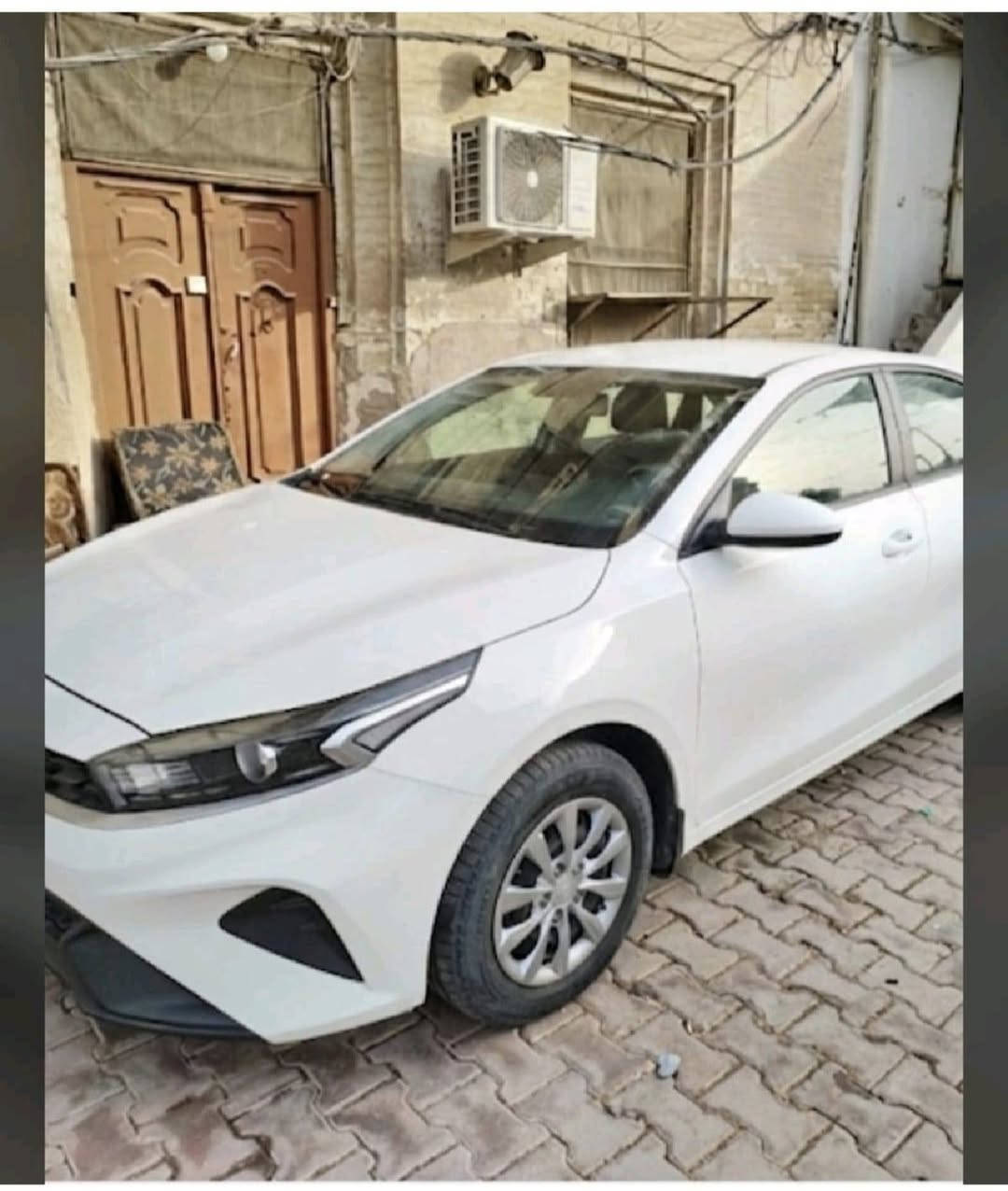 سيراتو ٢٠٢٢ وارد خليجي مكفول كفالة عامة ماشية ٣٦٠٠٠ رقم بغداد
السعر ١٦٥
 للاستفسار الاتصال على الرقم ***********
