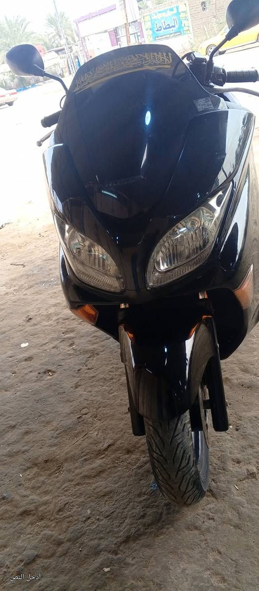 فورزه09 لون اسود • 7 گير
• سبورت – عادي – أوتوماتيك (الشغالات كلهن شغّالات بدون لف ودوران)

• تدفئة يدات

• ستاند صفح

• إشارات LED

• بصمة + سويج طوارئ

• المكينة بلاد ما مفتوحة ومكفوله

• الدهن أصلي أمزويل ومومتل

• بانزين محسن 

• الاستخدام نظيف والما يعرفها يخسر

💰 السعر:  12 ورقه

(بيها مجال بسيط للجاد، لا للفضوليين ولا للـ “آخرها شكد”)

📍 المكان: ذي قار 

 ***********🟩

الما يلحق عليها، يگول يا ليت 😌

واللي يريد فورزا مرتّبة جاهزة يمشي بيها، هاي فرصته.
