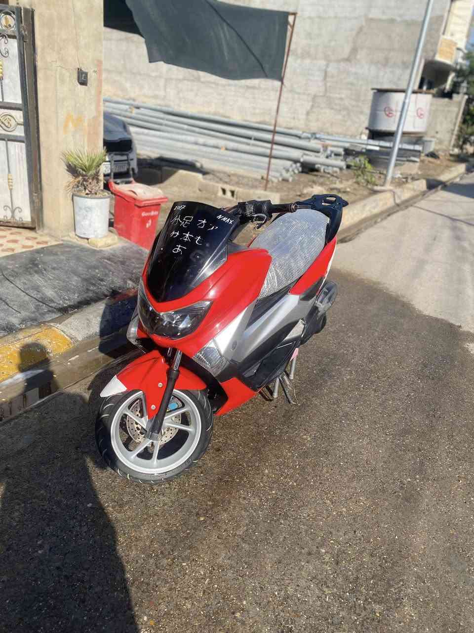 السلام عليكم دراجة Nmax كايمة المكينة خبطت مي ودهن وعداها ماكو كل نقص بيها يحتاجلها تجفين فقط العنوان ديالى بعقوبة السعر مليون و٢٠٠
***********
