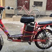 بايسكل كهربائي • يحتاج بطاريات