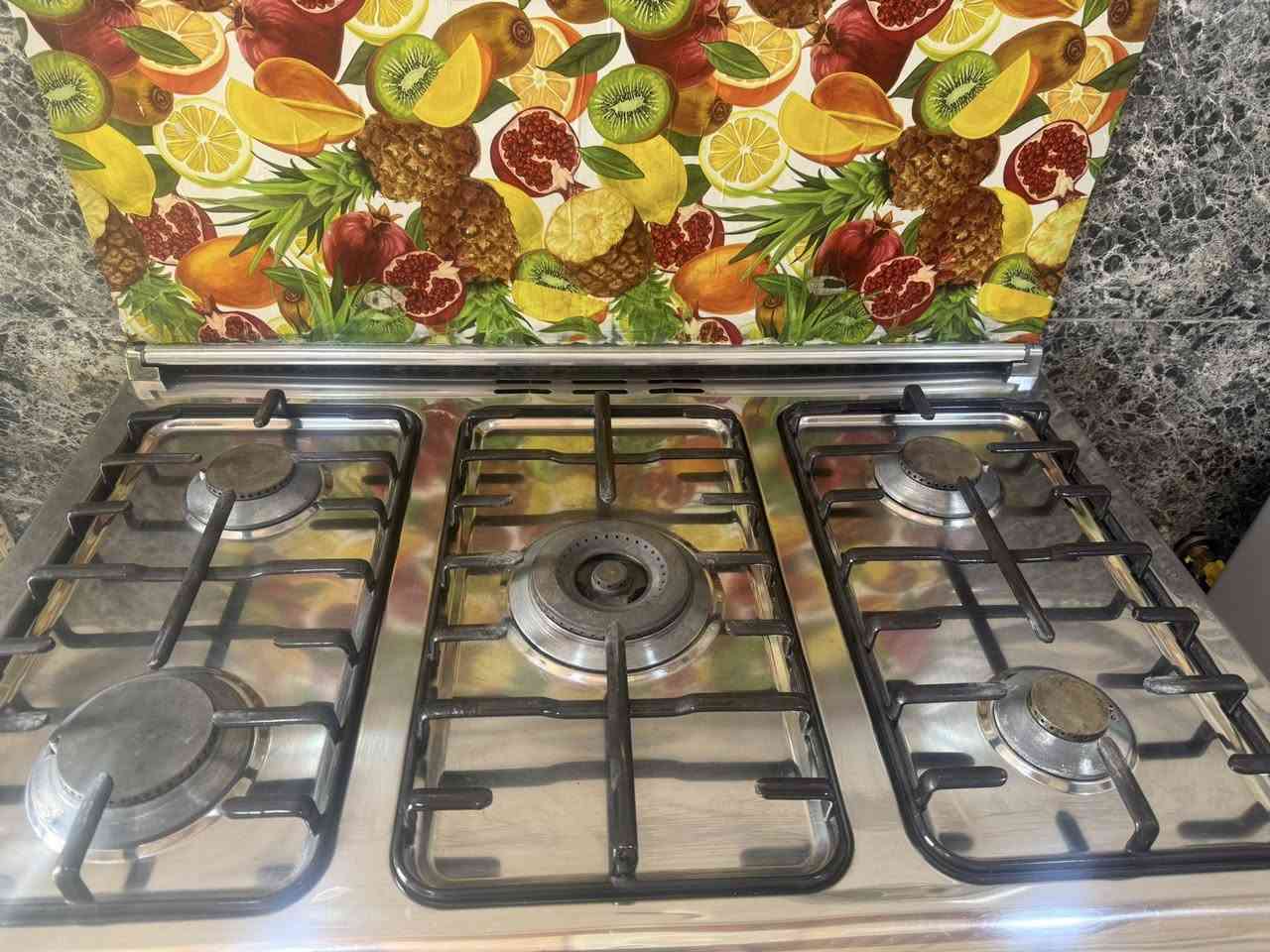 طباخ للبيع نظيف صناعة مصرية للاستفسار الاتصال على الرقم***********
