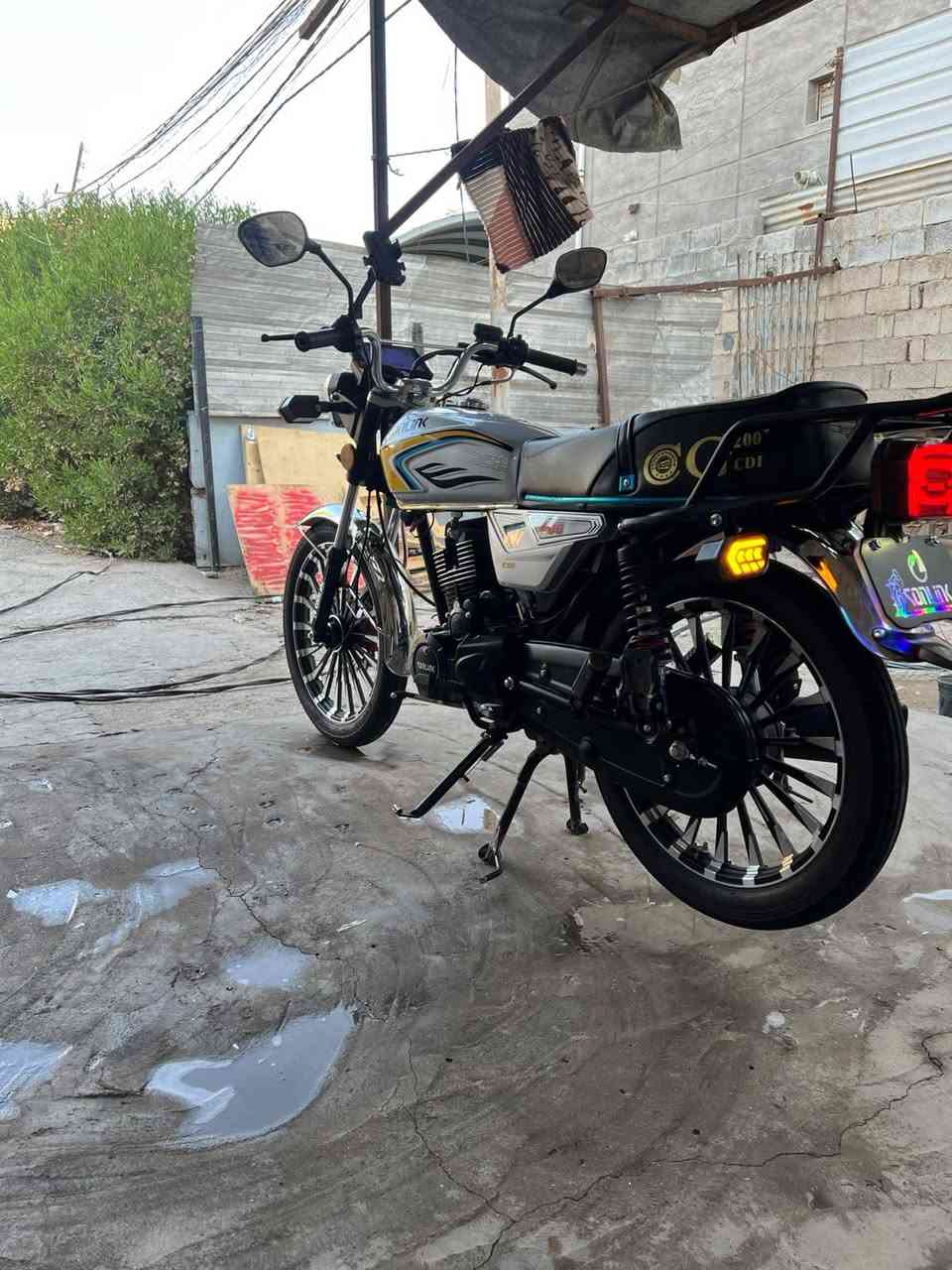 دراجه سولنك  5كير محرك 200cc
موديل 2025 دراجه كامله مكمله وخير من الله 
كلهة بلادي بعدهة جديده

‏‪***********‬‏
