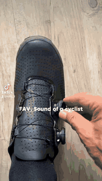 متوفر احذيه سفتي بايسكل رياضي يانباع با75يمنه فقط 15الف متوفر ثلاث قيا...