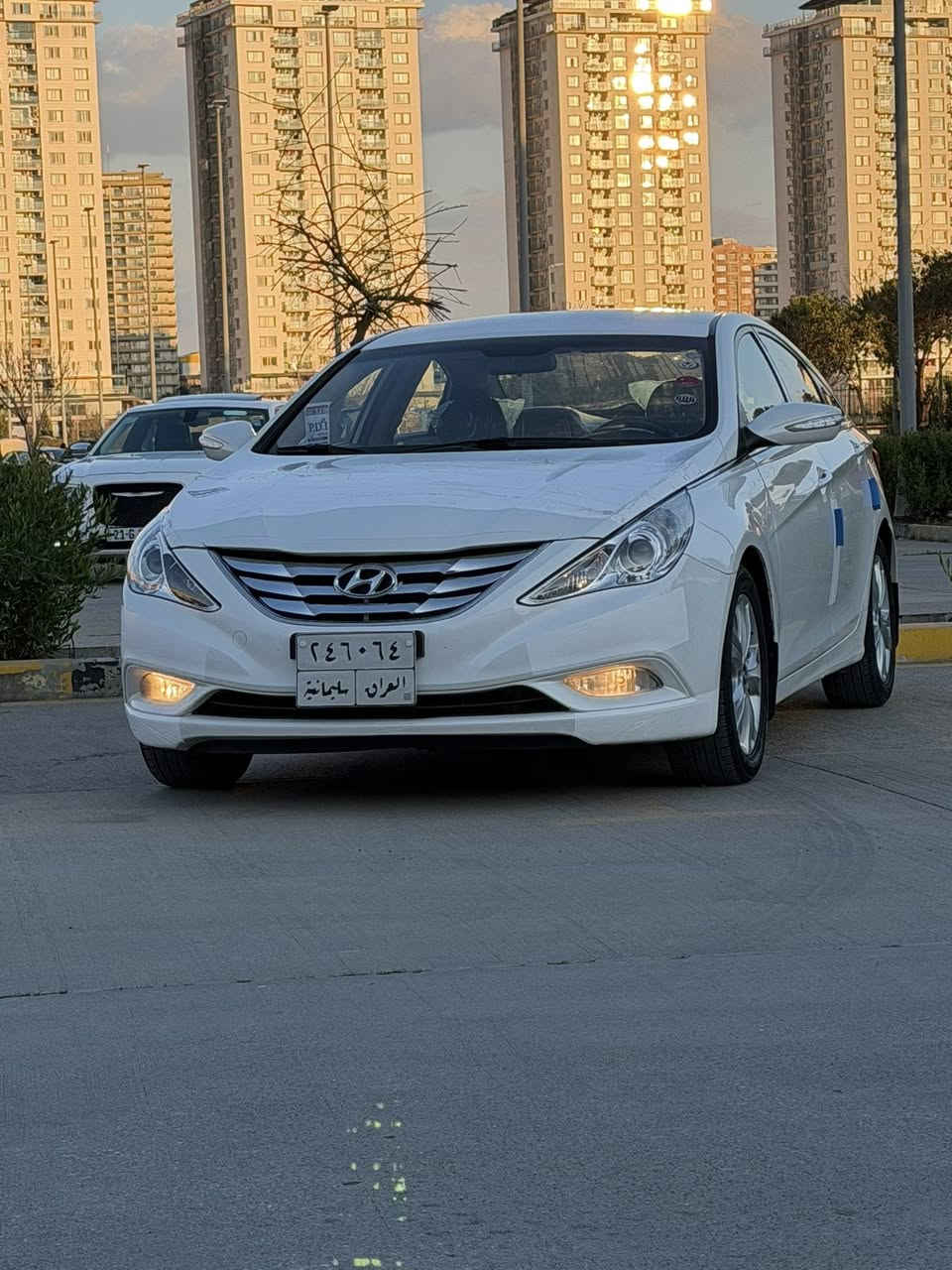 سلام عليكم هونداي سوناتا خليجيه للبيع موديل 2011  مواصفات السيارة مري شفط اشاير بلمري داخل عسلي واسود لونين فول تحكم ستيرن + شفتات على ستيرن كير اوتوماتيك+ كير عادي + كير تعليك على سكان مكينه 2400 دوش حساس خلفي ويل كب+ تخم تايرات جديد حدادية امامي خلفي جديد مكفولة من الصبغ  سنويه غير نافذة  

عنوان للسيارة السليمانية 
بشرط التحويل 

للاستفسار ***********
