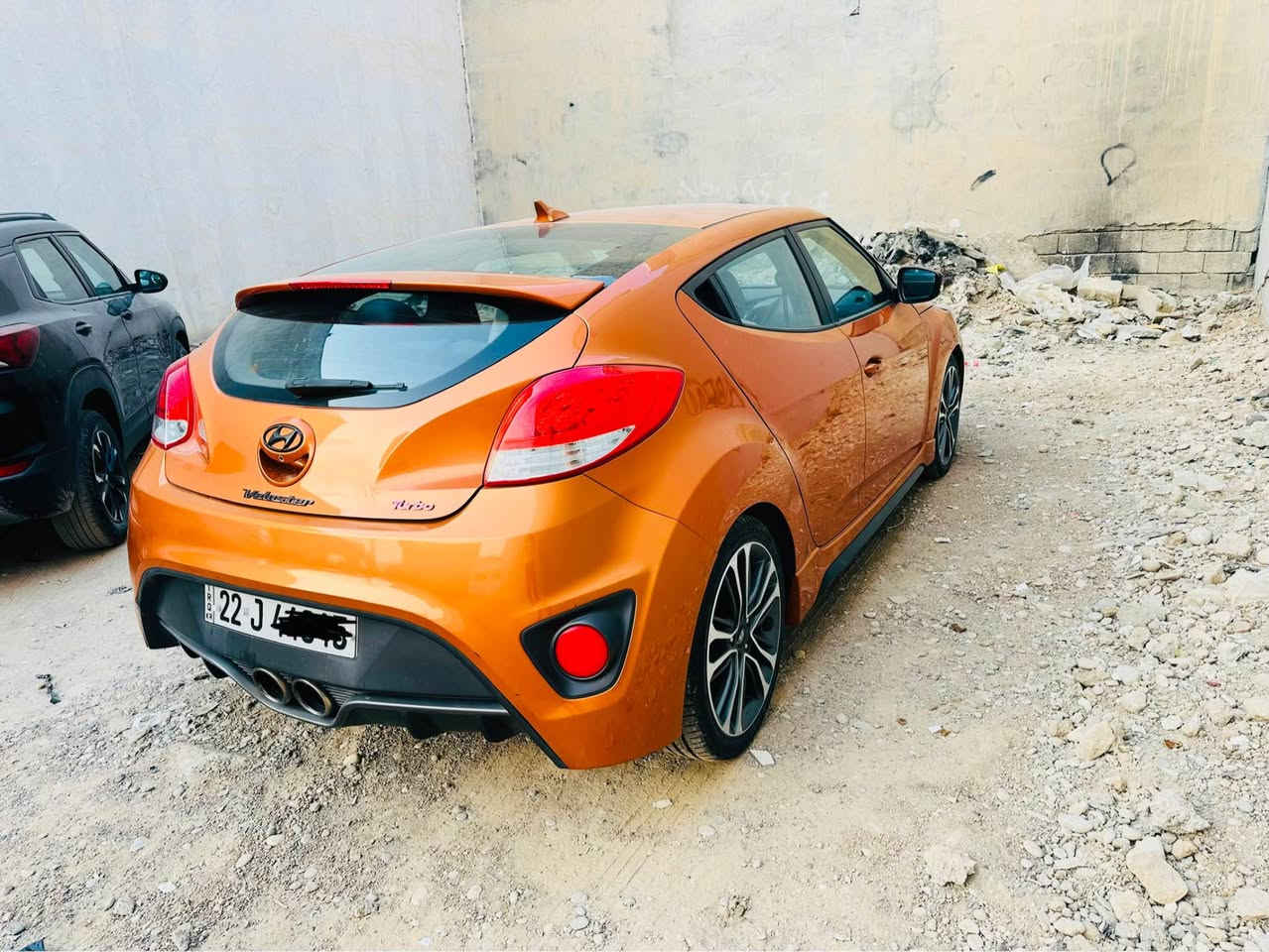 السلام عليكم 

فيلوستر  2016

وارد امريكي 

فول موصفات عدة لفتحة 

1 محرك 1600 تيربو

2 تدفئة مقاعد 

3 كشنات جلد 

4 بصمه

5 كامرة خلفية

6 اشاير بل مري 

7 شفتات ستيرن

8 تحكم ستيرن 

9 مثبت سرعة 

10 ابواب بصمة 

11 سماعات Dimension 

12الضرر بس بونيت صبغ

13 السيارة ماشية 100الف ميل

***********

*********** أربيل, العراق
