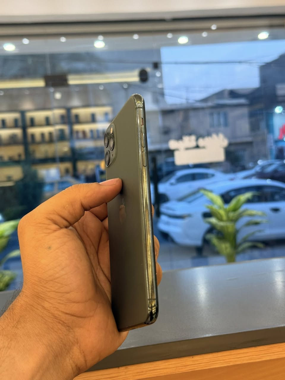 ١١ برو ماكس امريكي LL/A

٢٥٦ ذاكره

٨٢ بطاريه

مو وتر بروف بس مبي اي مشكله ولا مبدل 
شي

325 الف قفله مبي اي مجال نهائيا
بغداد / صليخ مكتب زين فون

*********** 📞
