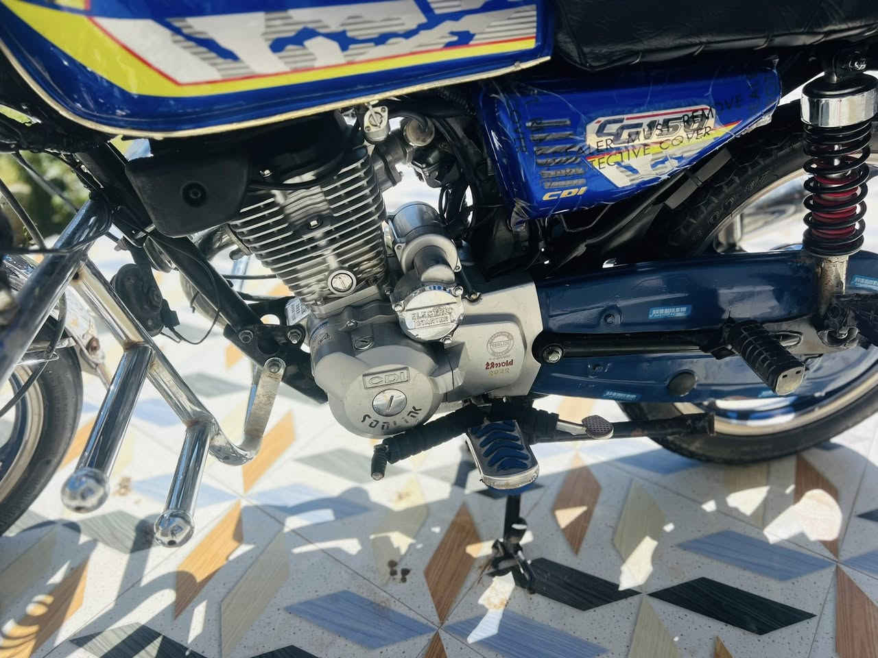 البيع موطور يراني مديل 2022رقم الهاتف *********** السعر٦٠٠
