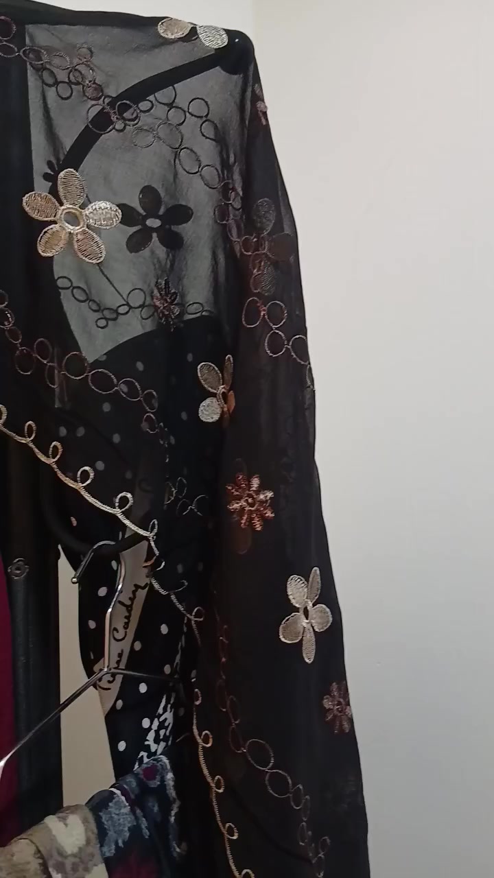 يتوفر حجابات وشالات
تراك نسائي خامة فانيلة 
توصيل كافة محافظات العراق للحجز والاستفسار مراسلة الصفحة 
مكاني اوزال ستي


**إذا كنت صاحب هذا الإعلان وتريد حذفه لأي سبب، رجاءا أرسل رسالة إلى الدعم الفني**