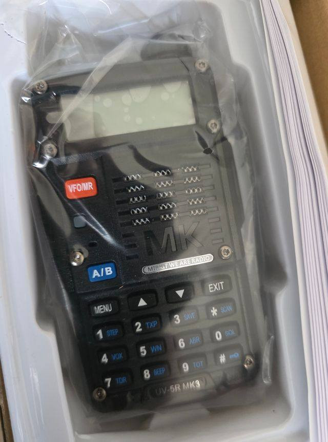 Mirkit Baofeng Radio UV-5R MK3X. 

التواصل خاص🟥
يوجد توصيل لجميع محافظات العراق🟥


**إذا كنت صاحب هذا الإعلان وتريد حذفه لأي سبب، رجاءا أرسل رسالة إلى الدعم الفني**