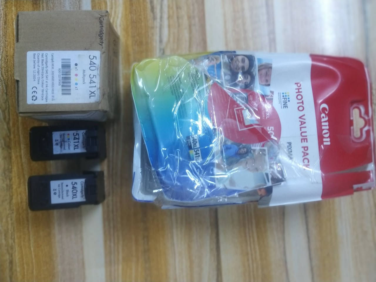 للبيع /كاترجات طابعات كانون مختلفه
ابحث بالصور.. التوصل ماسنجر..... توجد انواع أخرى لطابعات...... hp..... ابسون.... سامسونك.. برذر


**إذا كنت صاحب هذا الإعلان وتريد حذفه لأي سبب، رجاءا أرسل رسالة إلى الدعم الفني**