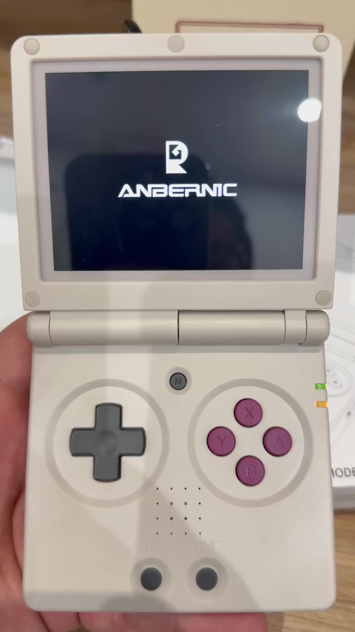 Anbernic العملاق
جديدة غير مستخدمه بس مفتوح لفحص

ويا العاب و رام مالتها 

٤٥ الاف


**إذا كنت صاحب هذا الإعلان وتريد حذفه لأي سبب، رجاءا أرسل رسالة إلى الدعم الفني**