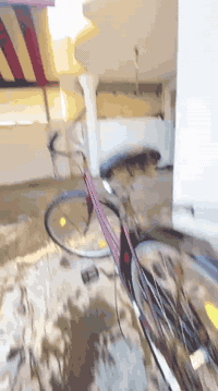 سلام عليكم لبيع بايسكل حجم 26 
موديل 2018 
السعر خاص 
رقمي *********** بي واتساب
