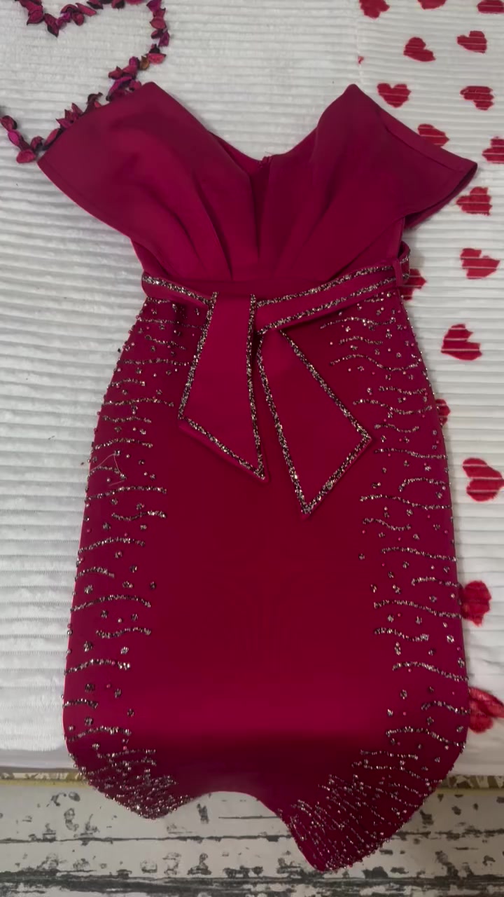 قياس ٤٢ نضافته 💯 ١٠٠


**إذا كنت صاحب هذا الإعلان وتريد حذفه لأي سبب، رجاءا أرسل رسالة إلى الدعم الفني**