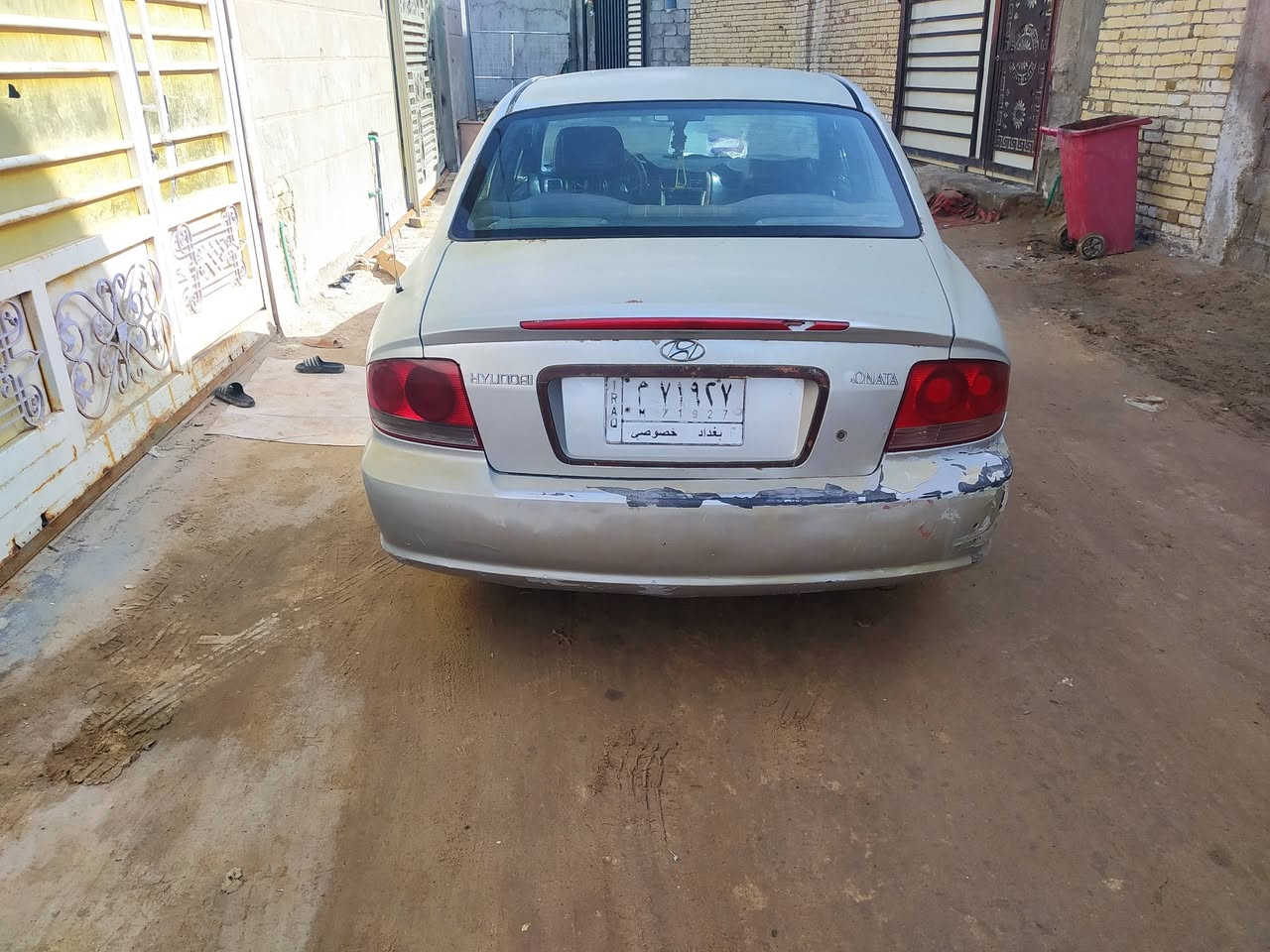 السلام عليكم
سوناتا وفود خليجي خط واحد ابلاد 
الكشر واضح بالصور
تخم تاير تبريد شغال
رقم بغداد سنويه ما صاقطه 
سنويه بسمي 
مكان كربلاء طويريج 
السعر 45
***********
