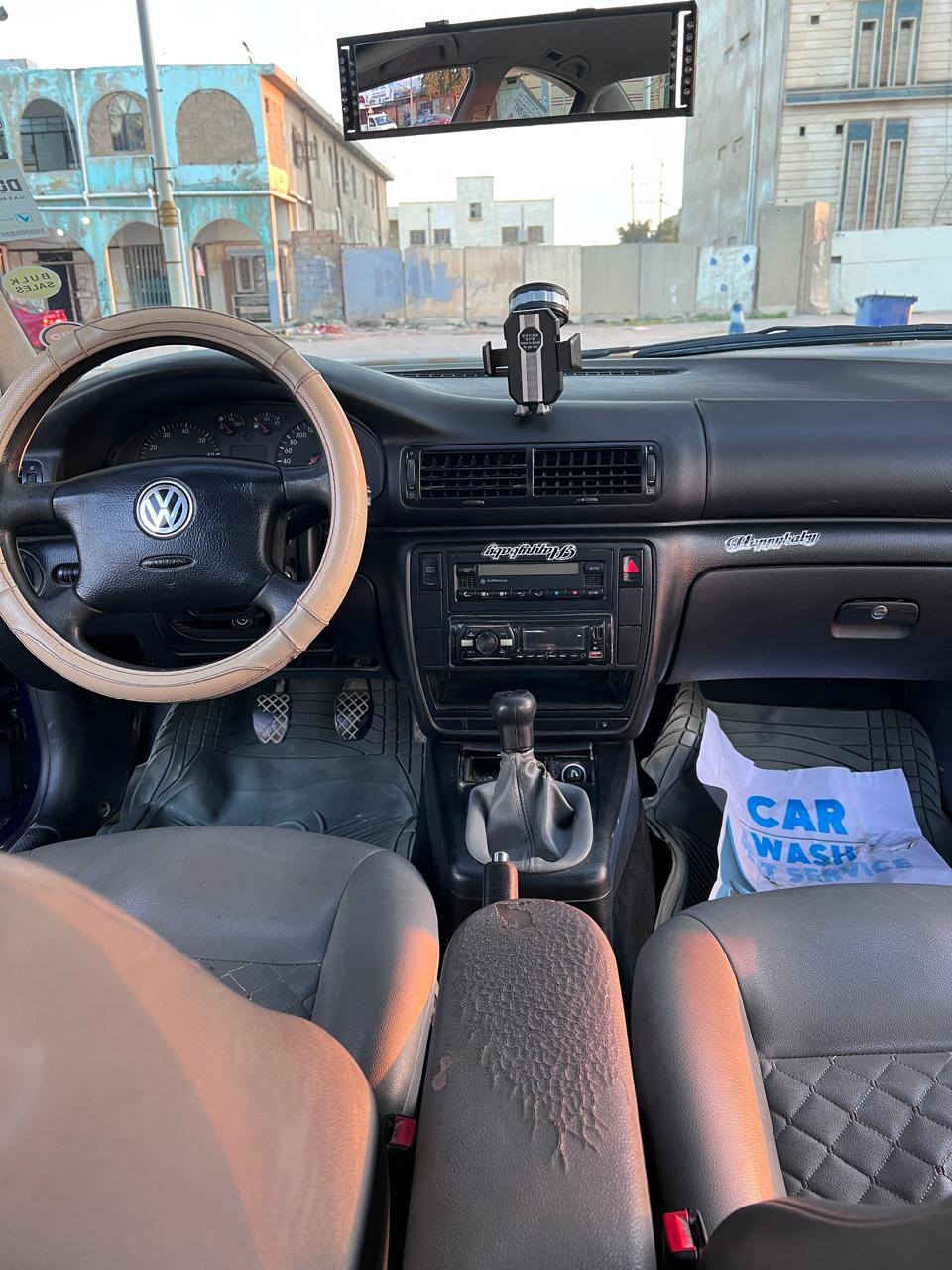 السلام عليكم للبيع او مراوس
باصات موديل 2003 
كير محرك شرط 
صدر تخم تاير جديد 
كهربائيات كلهه شغاله 
رقم صلاح الدين 
سنويه لل 2028 
السياره كلهه بلاد 
السعر 47 وبيهه مجال 
للاتصال *********** تكريت, صلاح الدين
