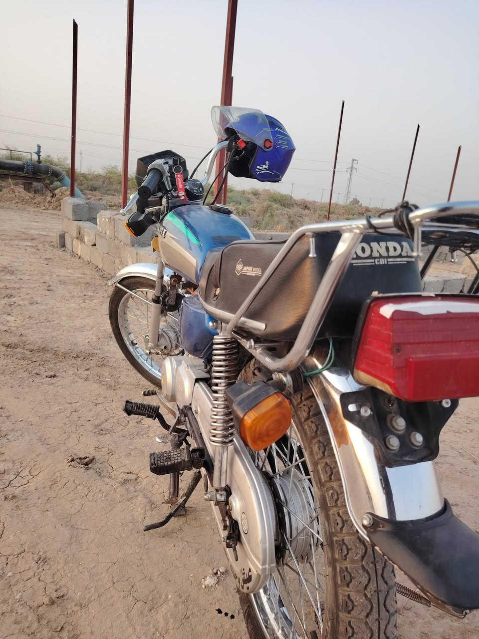 اجه للبيع موديل 2022 نضافه فول  دراجه مكفواله دراجه وراق فقط     ( ***********
