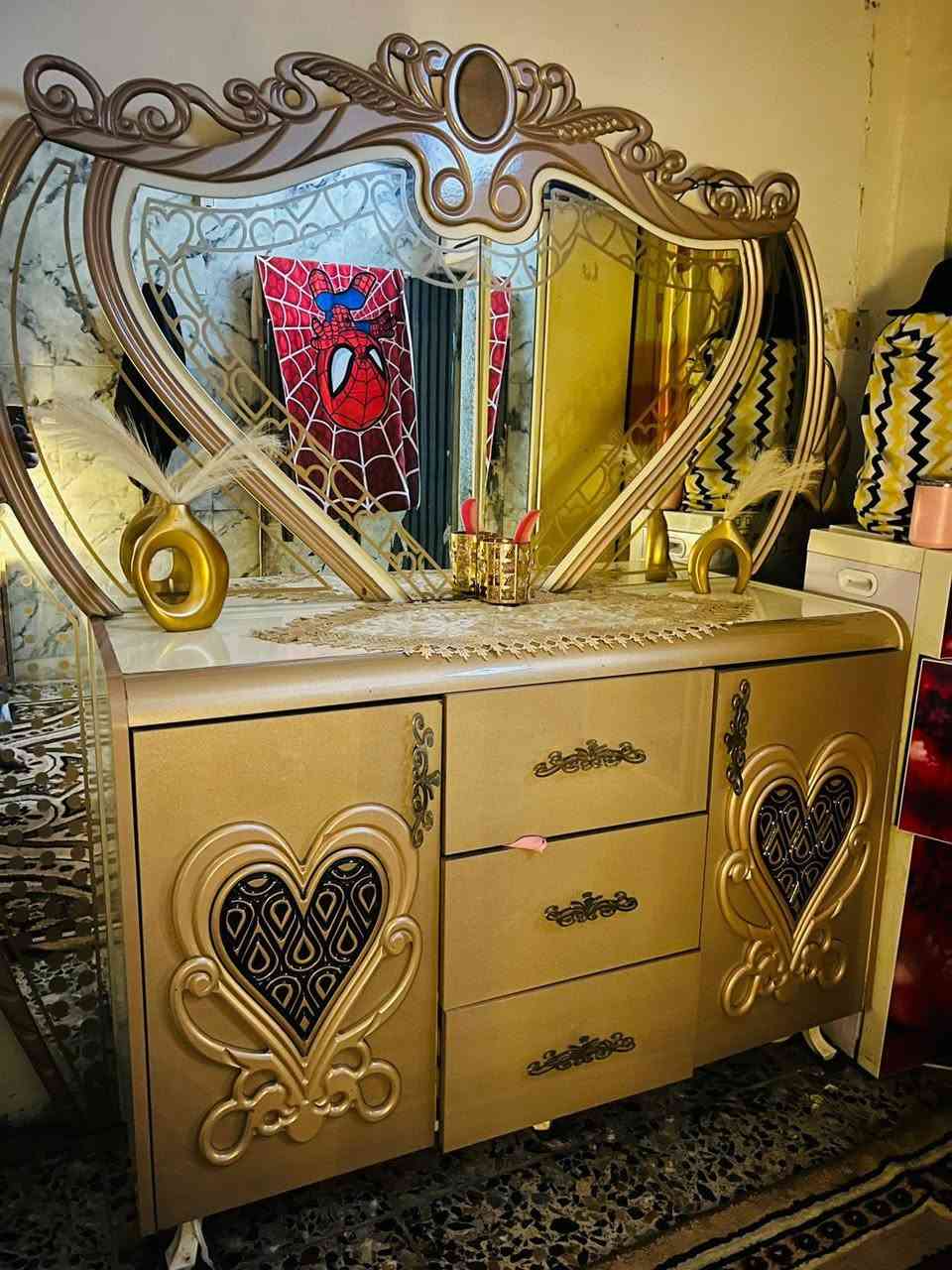 غرفه نوم نضيفه ب900وبيه مجال مستعجلين عل بيعته


**إذا كنت صاحب هذا الإعلان وتريد حذفه لأي سبب، رجاءا أرسل رسالة إلى الدعم الفني**