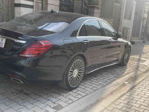 سلام عليكم للبيع مارسدس s550 
مواصفات ٢٠١٥  خمس فصوص
كامل داته شو بنراما
كشنات تدفة وتبريد كامرات
للاستفسار غيد متواجد على المارنجر
‭٠٧٧٢ ٣٥٢ ٨٦٥٩‬
