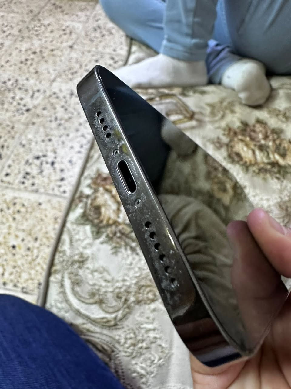 13 برو ماكس للبيع جهاز نظيف 
معله بطاريه وبي ضربه بل شاشه مال كاميرا العدسه مال كاميرا شغاله وتصور اعتيادي مكاني بغداد السعر عله الواتساب 
***********
