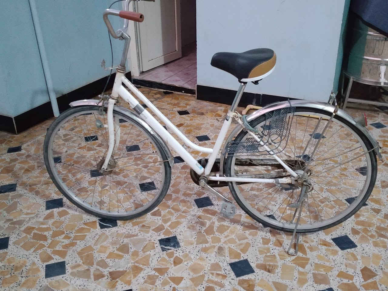 السلام عليكم بايسكل للبيع ياباني اصلي حجم 27 سعر 55 وبي مجال مكاني فلوجه حي العسكري للاستفسار: ***********
